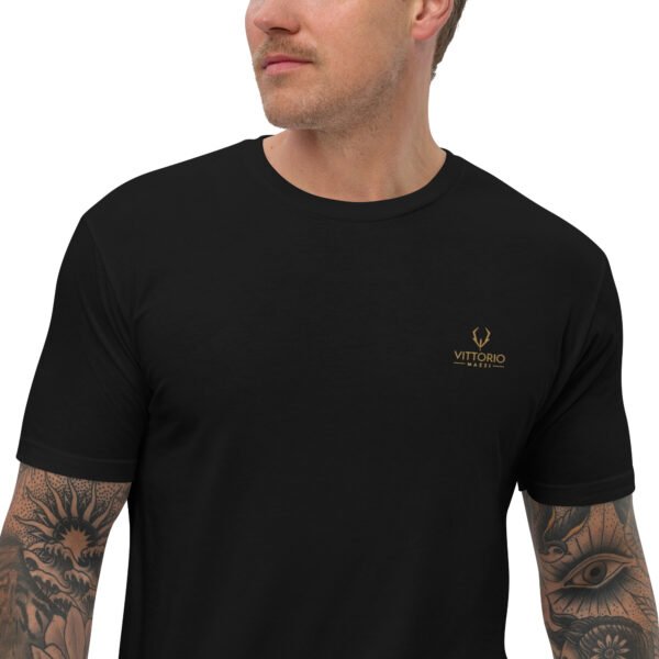 Camiseta de manga corta y cuello redondo
