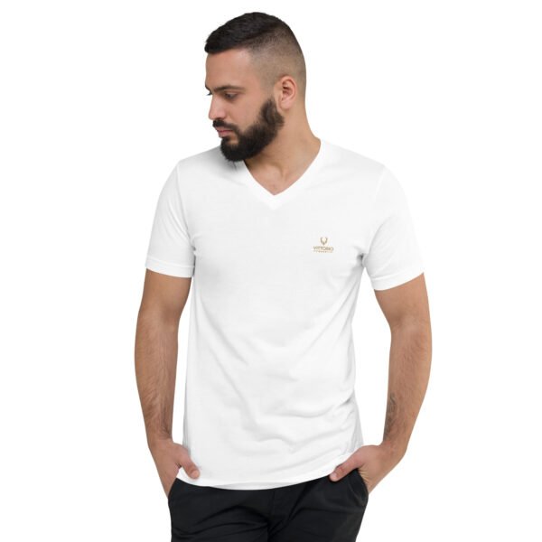 Camiseta de manga corta y cuello de pico